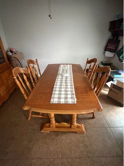 Dining room table