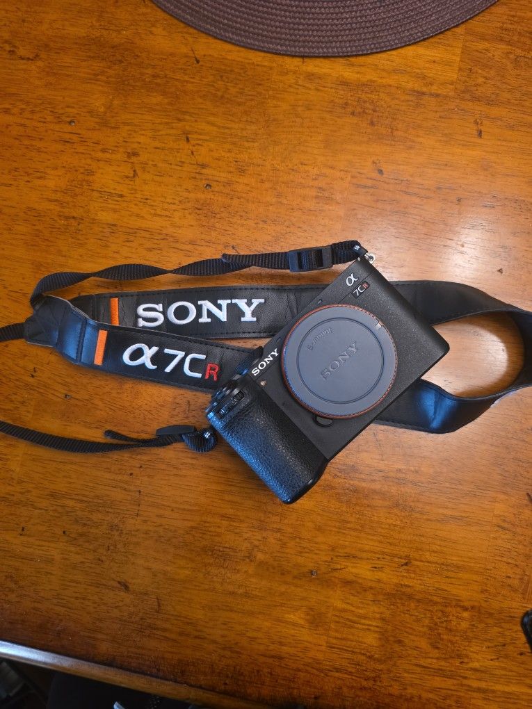 Sony A7cr Mirrorless, Full Frame Camera