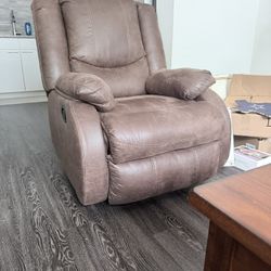 Recliner