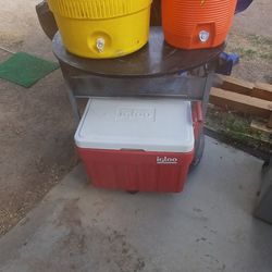 CAMPING  COOLERS ICE CHEST CHAIRS