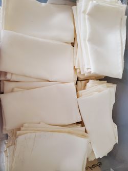 87 Cream Cloth Napkins