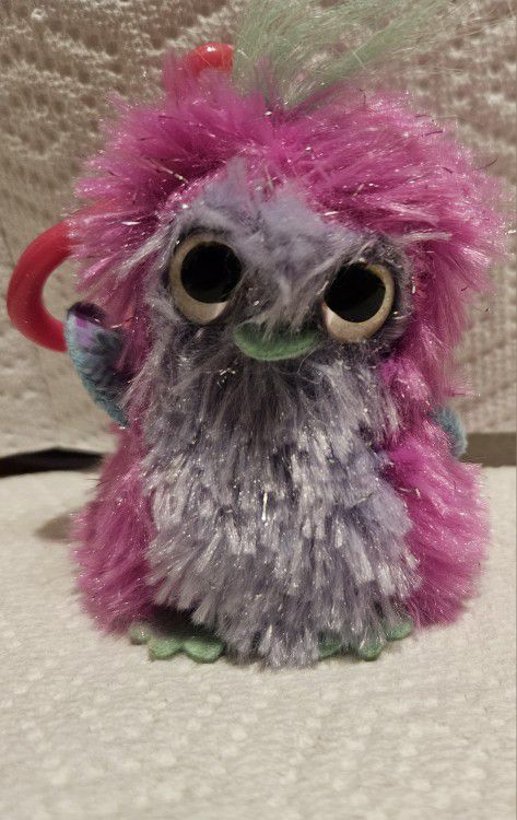 HATCHIMALS  BACKPACK  CLIP  MINI  PLUSH ANIMAL TOY APROX 3"INCHES 