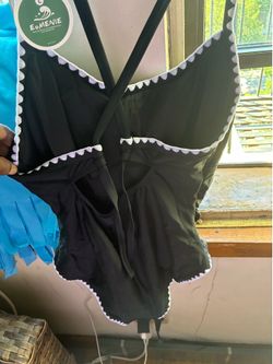 1pc  ladies swimsuit