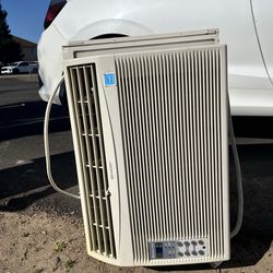 Window AC Unit