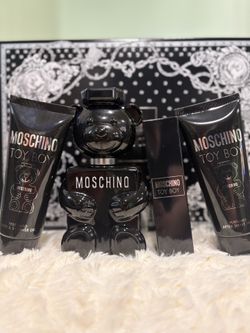 Moschino Toy Boy Perfume Gift Set