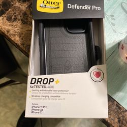 I Phone 11 Pro Otter Box case