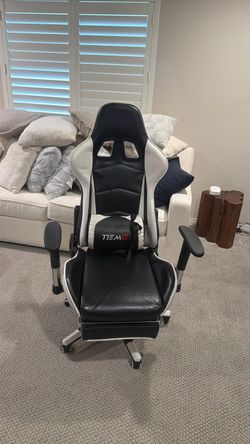 Gaming chair