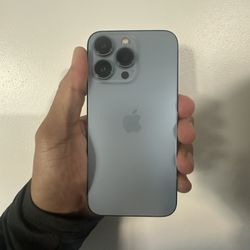 Iphone 13 Pro (Unlocked)