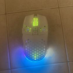 Pro Gaming mouse Wireless RGB mouse