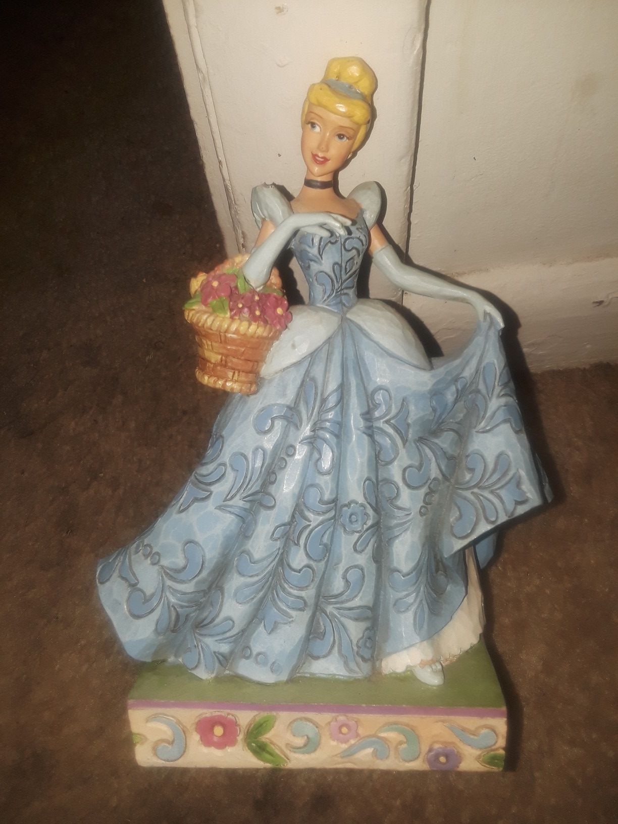 Disney Cinderella Spring Romance Figurine # 4026077
