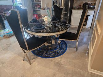 Elegant Dining Room Set