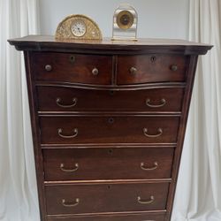 Antique solid wood dresser with 6 dovetail draws
