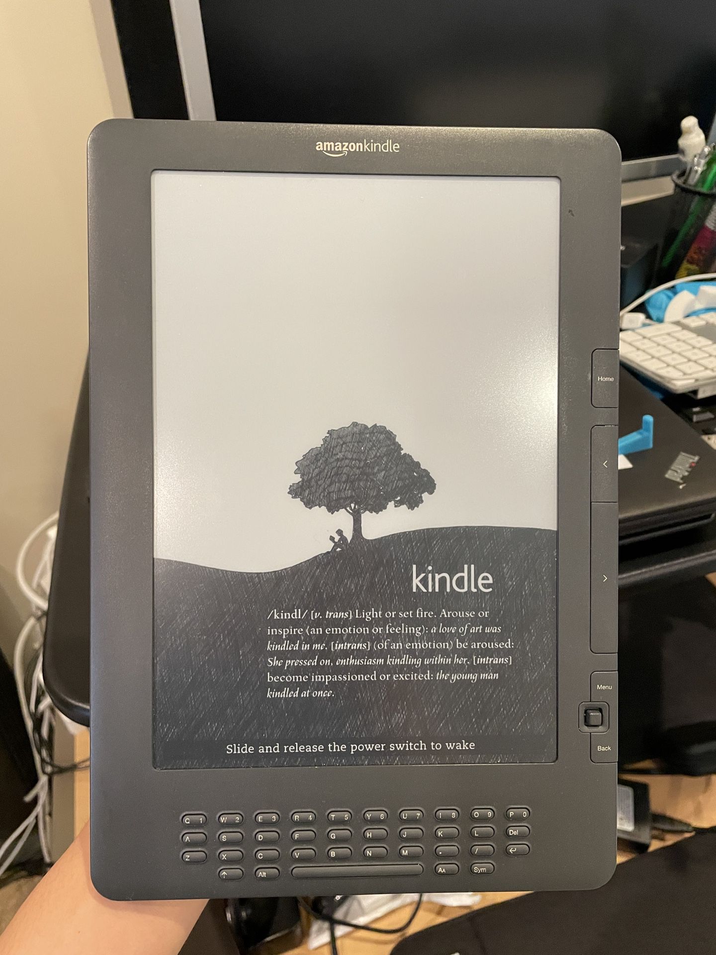Kindle DX Graphite 9.7” E-reader
