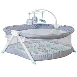 Baby fold and go bassinet