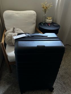 BEIS luggage
