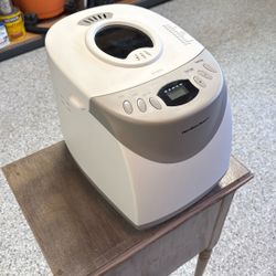 Hamilton bread Maker