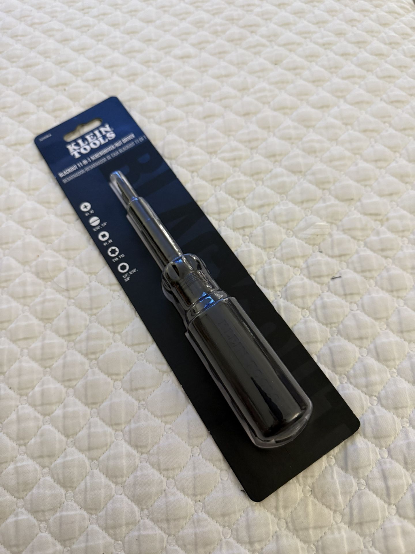 Klein Blackout Edition 11-1 Screwdriver/ Nut Driver
