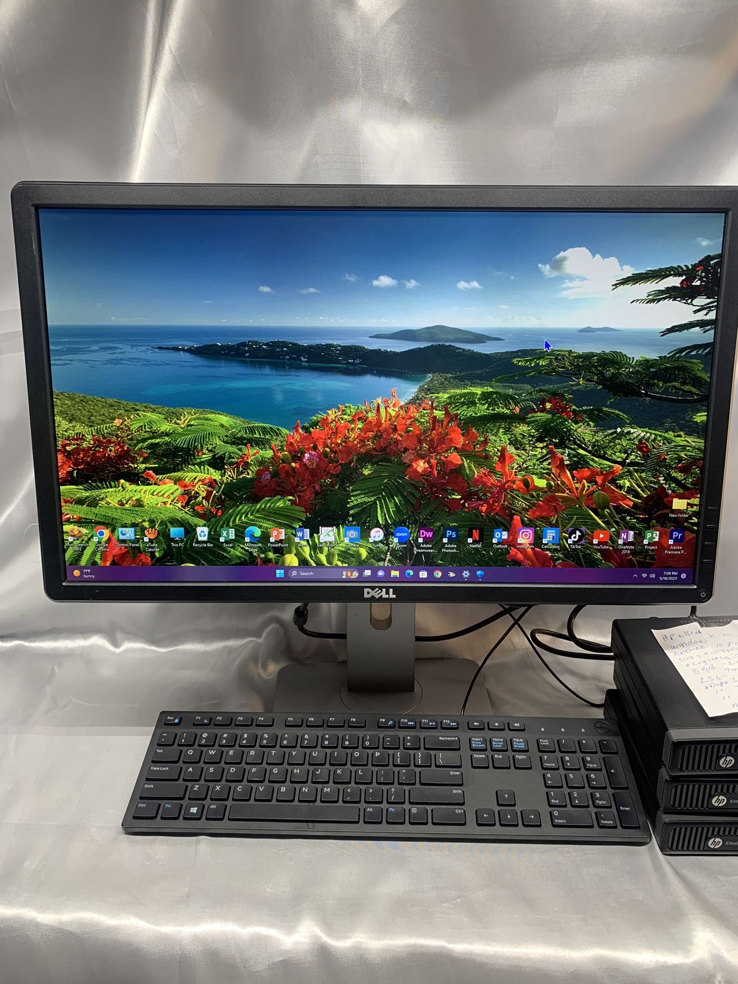 Dell  24 inch Widescreen 1920 x 1080 LED LCD Monitor - E2414H with stand