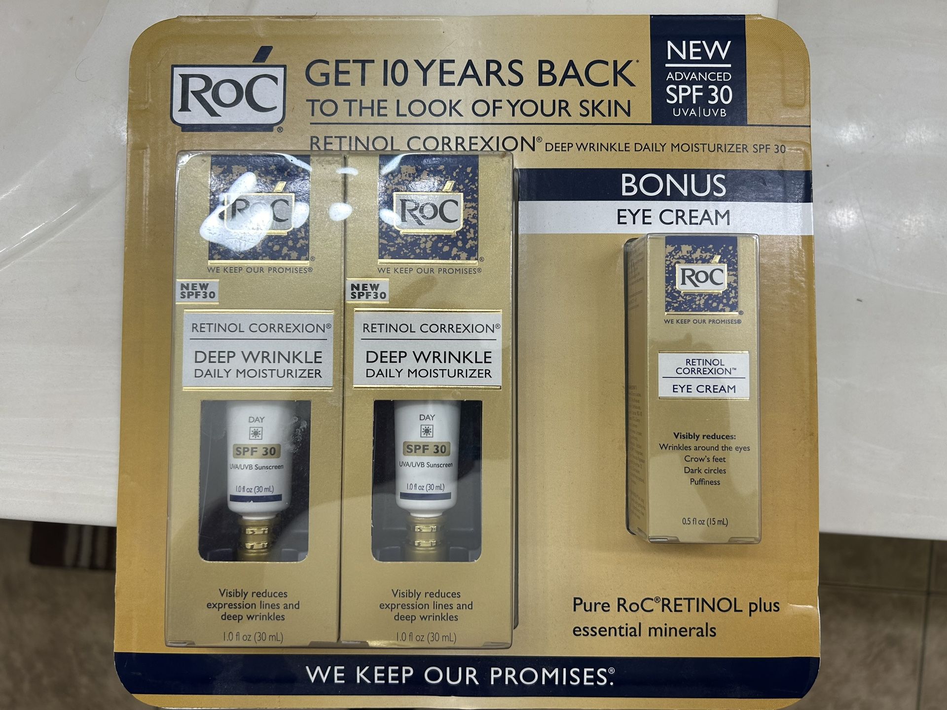 New in box ROC Retinol Correxion Wrinkle Cream $40