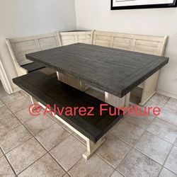 Breakfast Nook