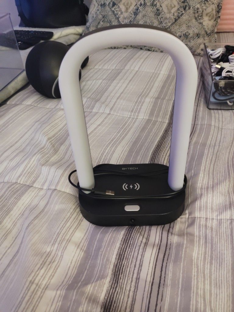 By tech Led Light Up Charger