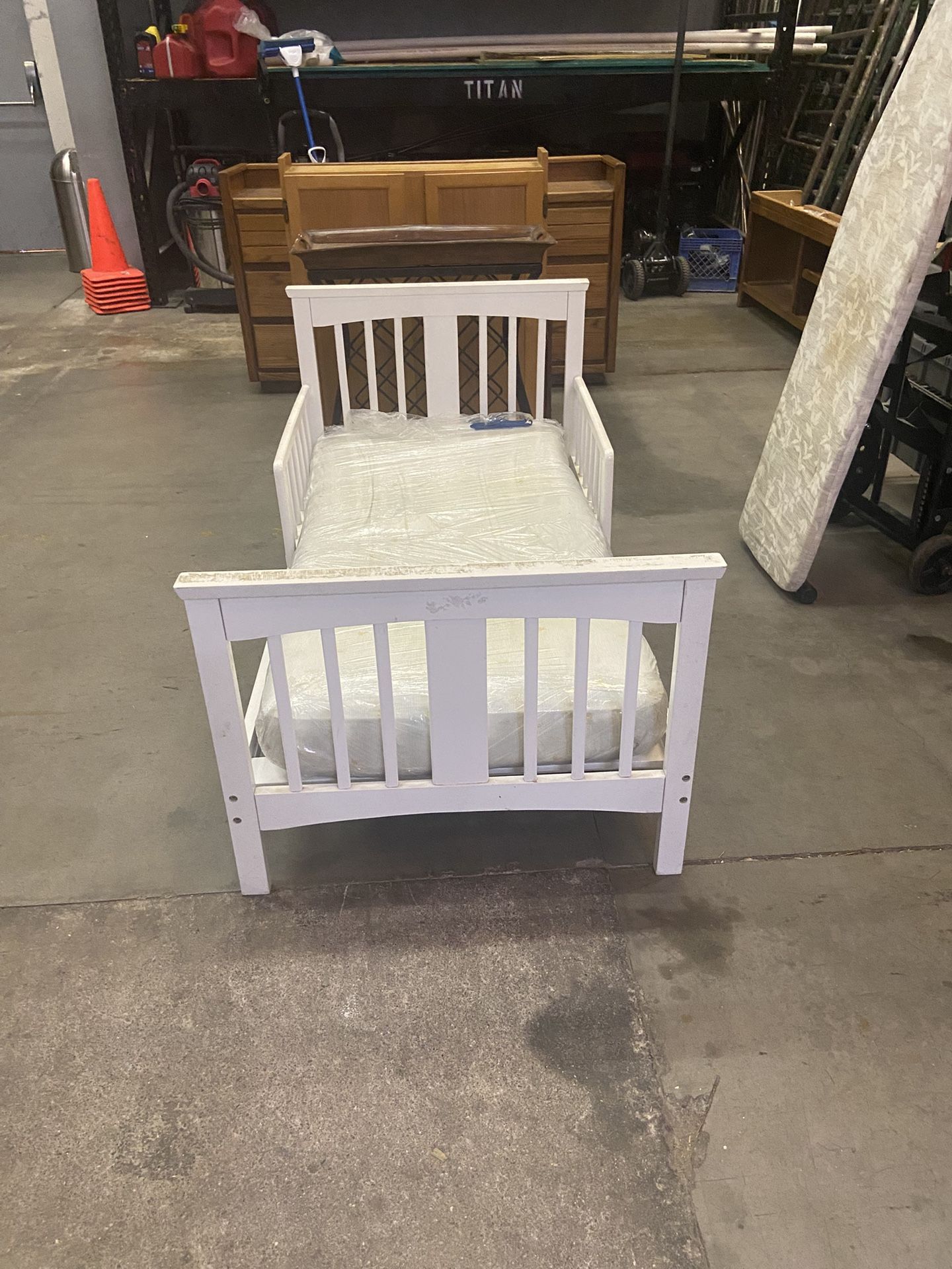 Child Day Bed 