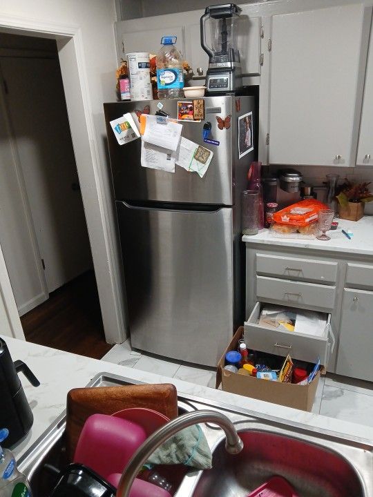Frigidaire Refrigerator