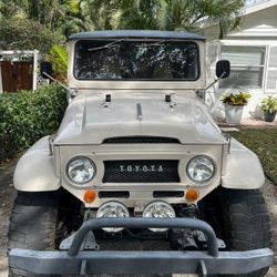 1963 Toyota Land Cruiser FJ 