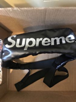 BRAND NEW SUPREME BAG