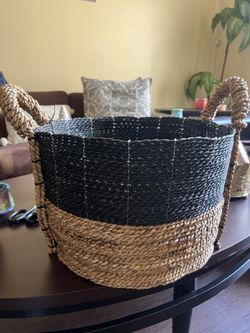 Wicker basket