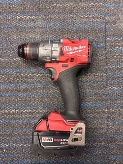 Milwaukee Hammer Drill