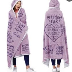New Hooded Fleece Blanket For Mom. Purple  Great gift. X-Large 