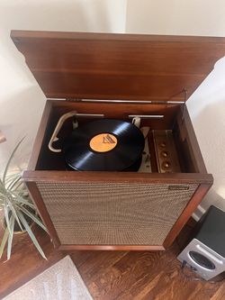 Vinyl Record Player