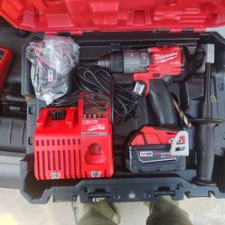 Milwaukee M18