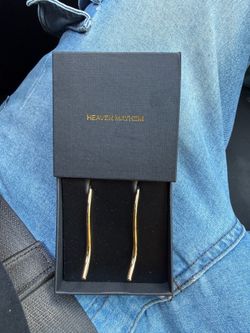 Model mayhem gold earrings