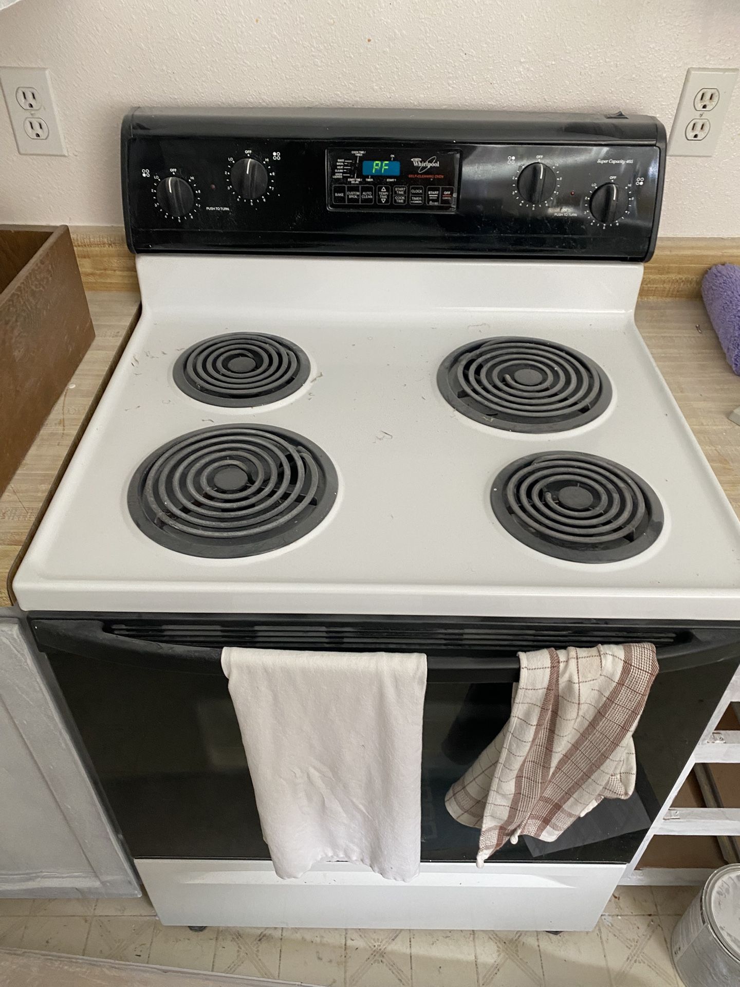 $50 Whirlpool Electric Range, Like New Condition