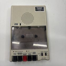 Tandy Computer Cassette Player Recorder CCR-82 PARTS REPAIR ONLY NEEDS NEW BELT