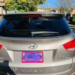 For Sale Hyundai Tucson  2011 4   Cilindros 172 Mil Millas $5800 