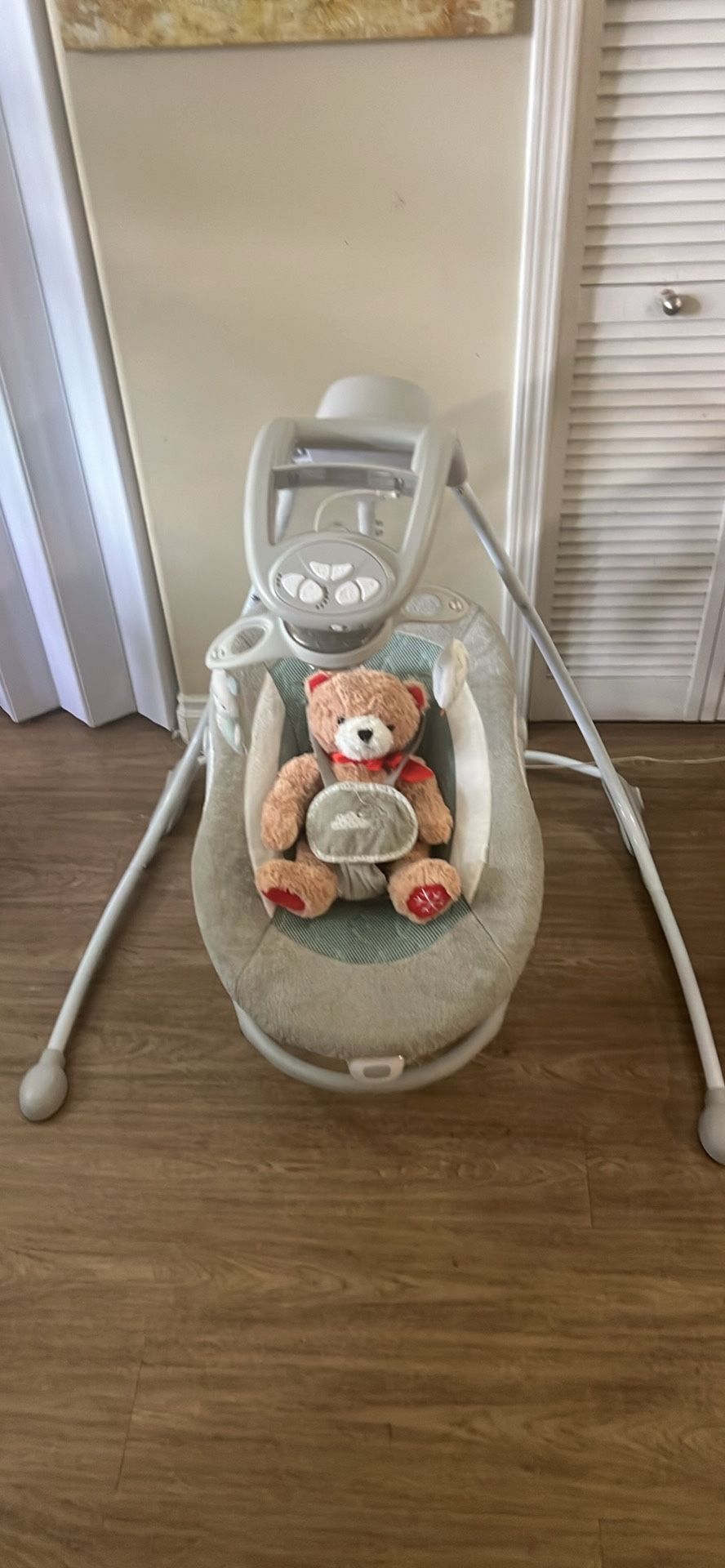 Baby Swing Ingenuity