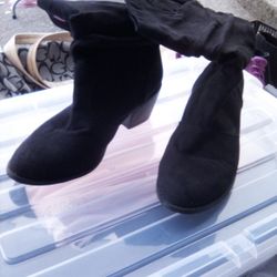 Black Suede Boots Size 8.5