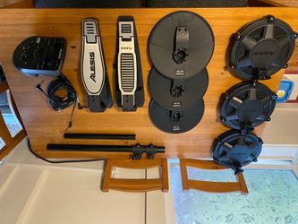 Alesis Electric drum kit FOR PARTS