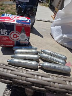CrosMan C02 Catrdiges