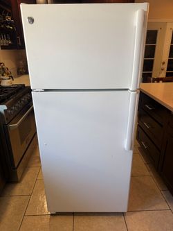 Refrigerator in perfect working conditions