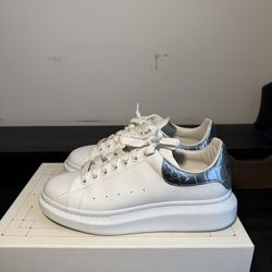 Alexander McQueen White & Silver Croc Oversize Sneakers Size 9 (42)