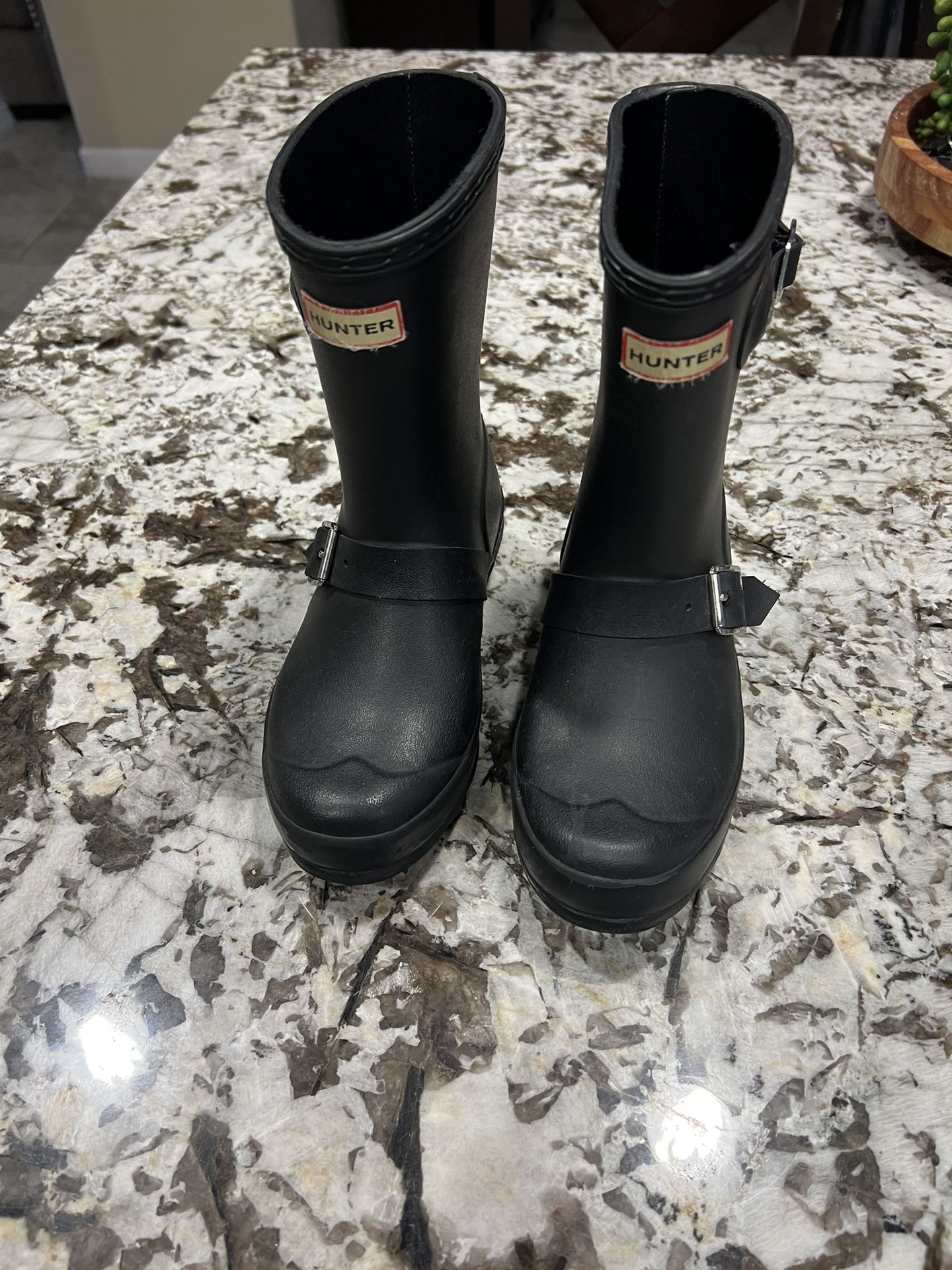 Girls Hunter Rain boots 13