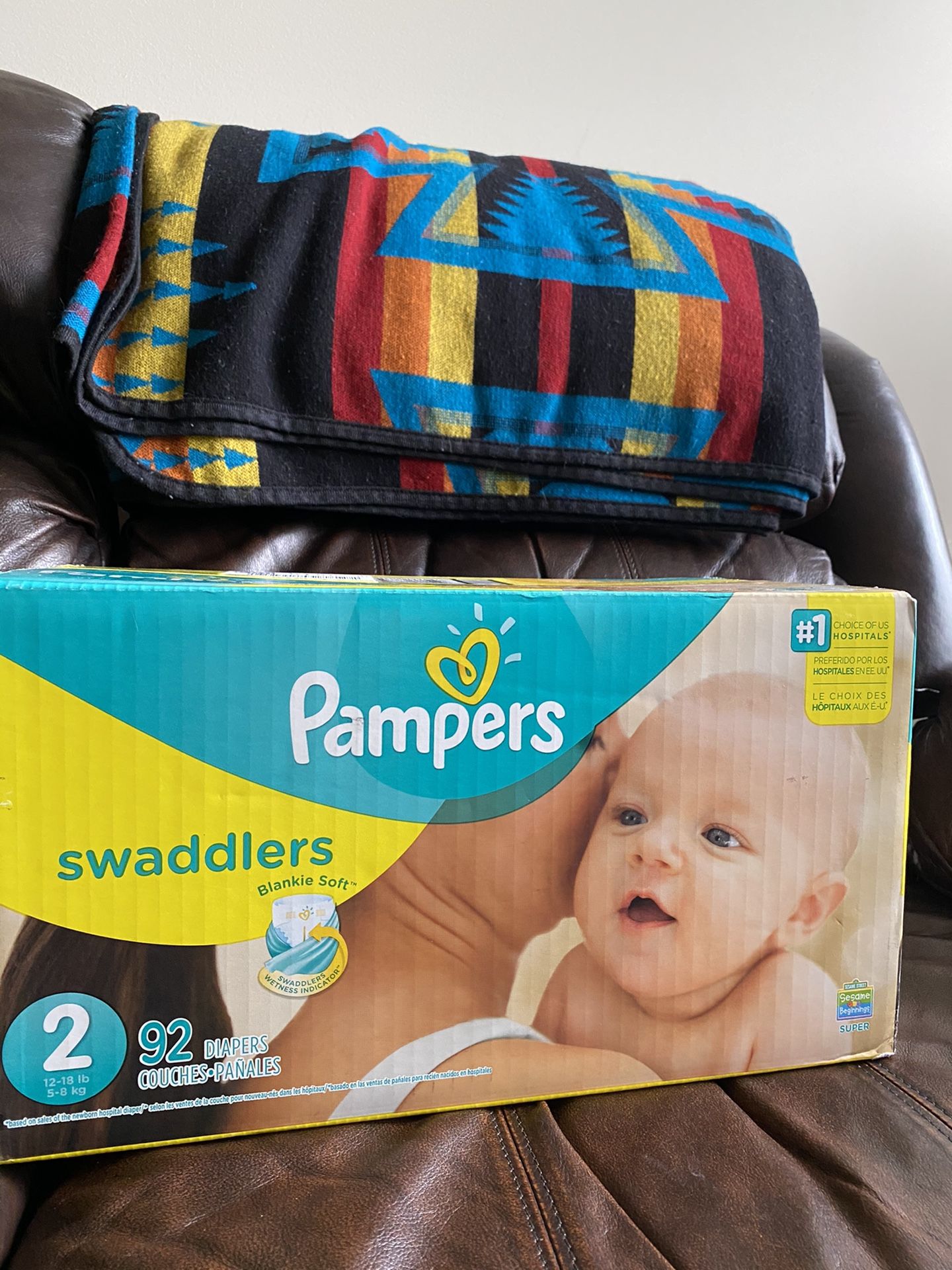 Pampers size 2 Swaddlers Diapers