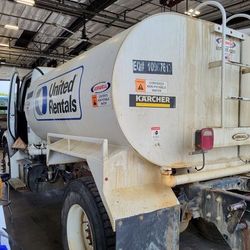 Freightliner Water Truck 2000 Gal 2020