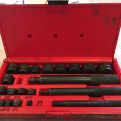 Snap On Standard Bushing Driver Set (A157C) Package in Storage Case PB20