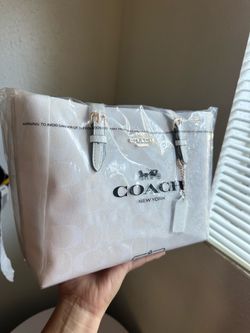 Coach New York White Tote Bag