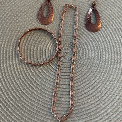 Necklace , Bracelet & Earrings Set